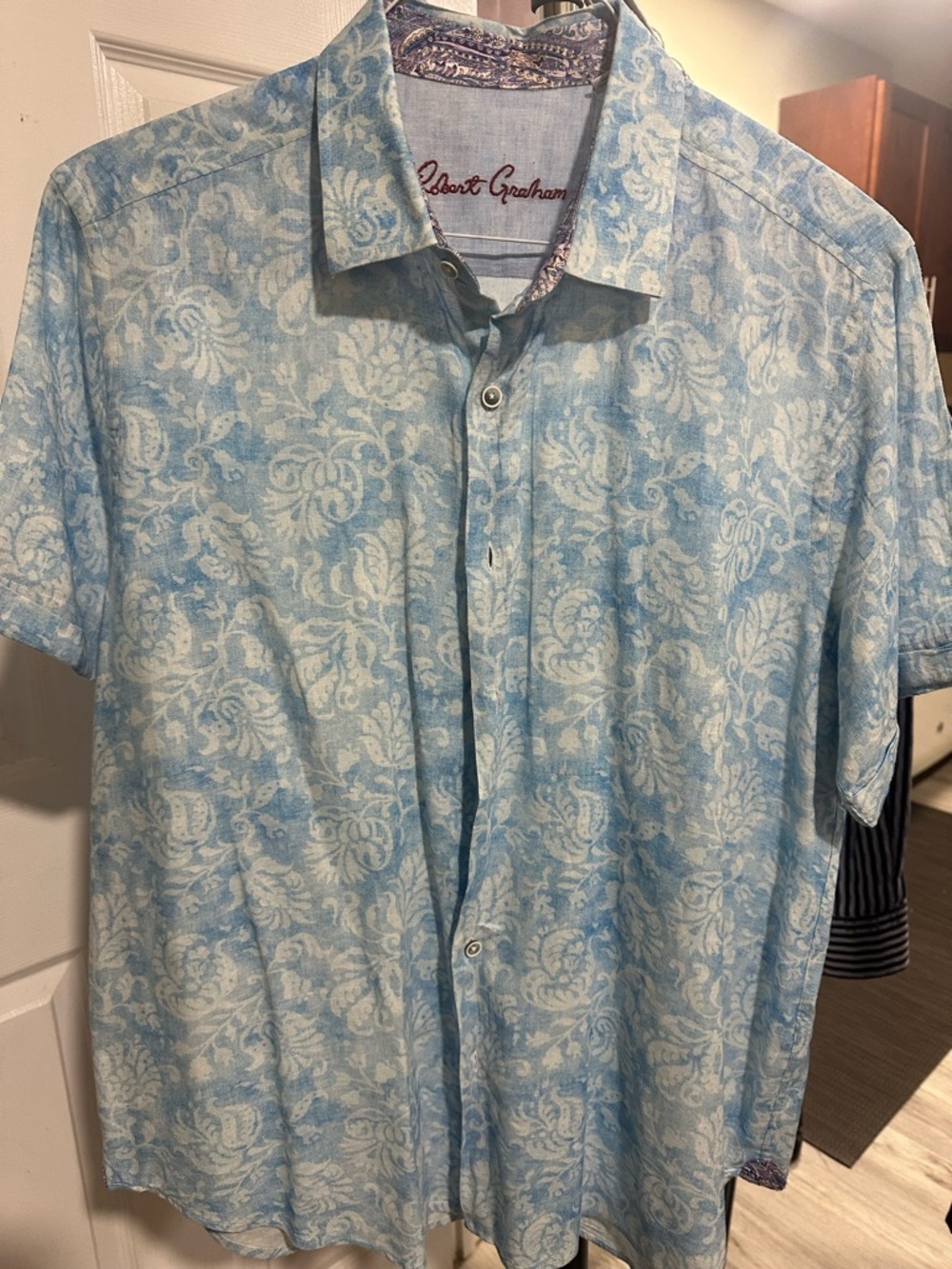 Robert Graham Light Blue & White Floral Button-Down Shirt